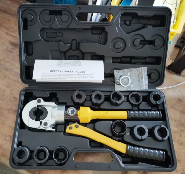 多層継手用油圧圧着工具 (TH/U プロファイル) – 16 ～ 32mm、10T